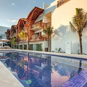 ***** Hotel Mystique By Royalton, A Tribute Portfolio Mexico